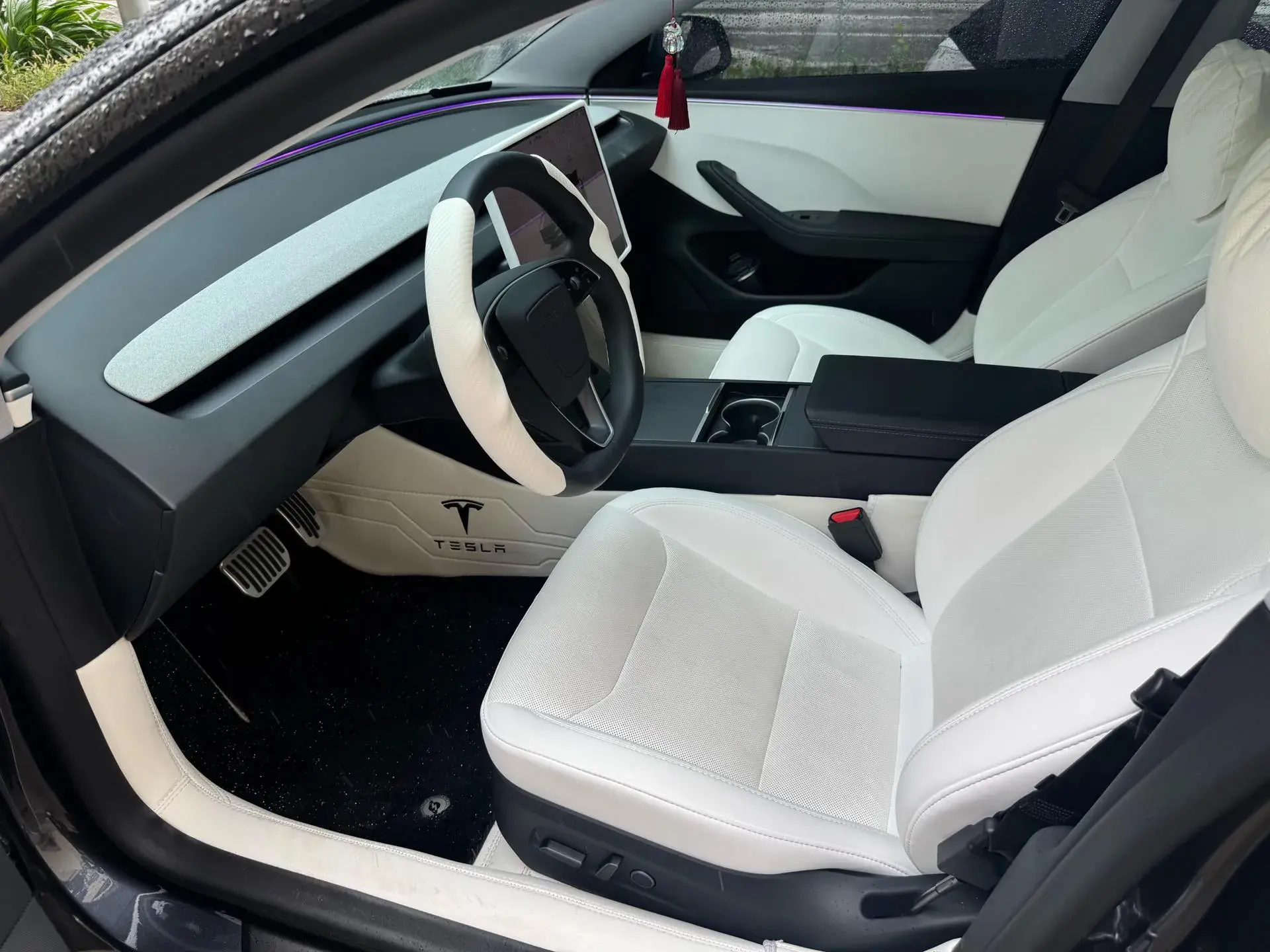 2023 TESLA MODEL thumbnail 2