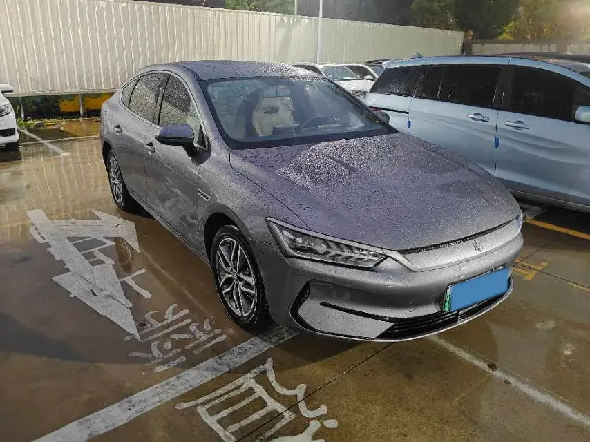 2023 BYD QIN thumbnail 2