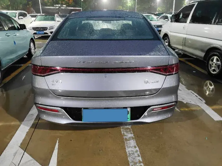 2023 BYD QIN thumbnail 4