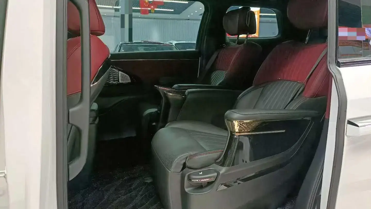 2023 GAC TRUMPCHI thumbnail 3