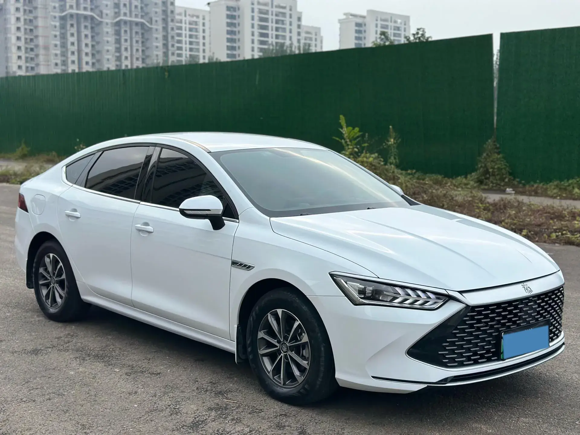 2023 BYD QIN thumbnail 3