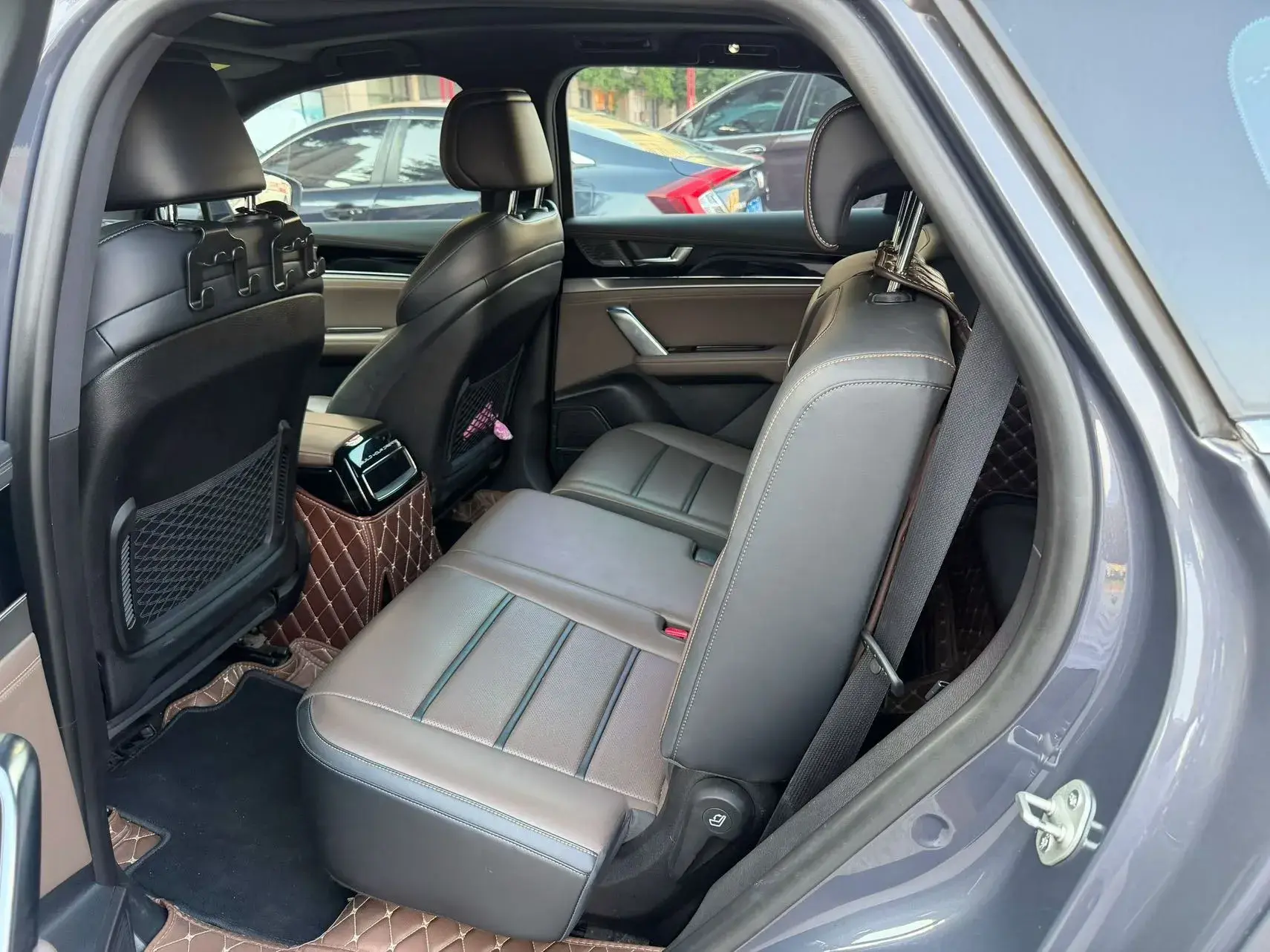 2019 BYD TANG thumbnail 4