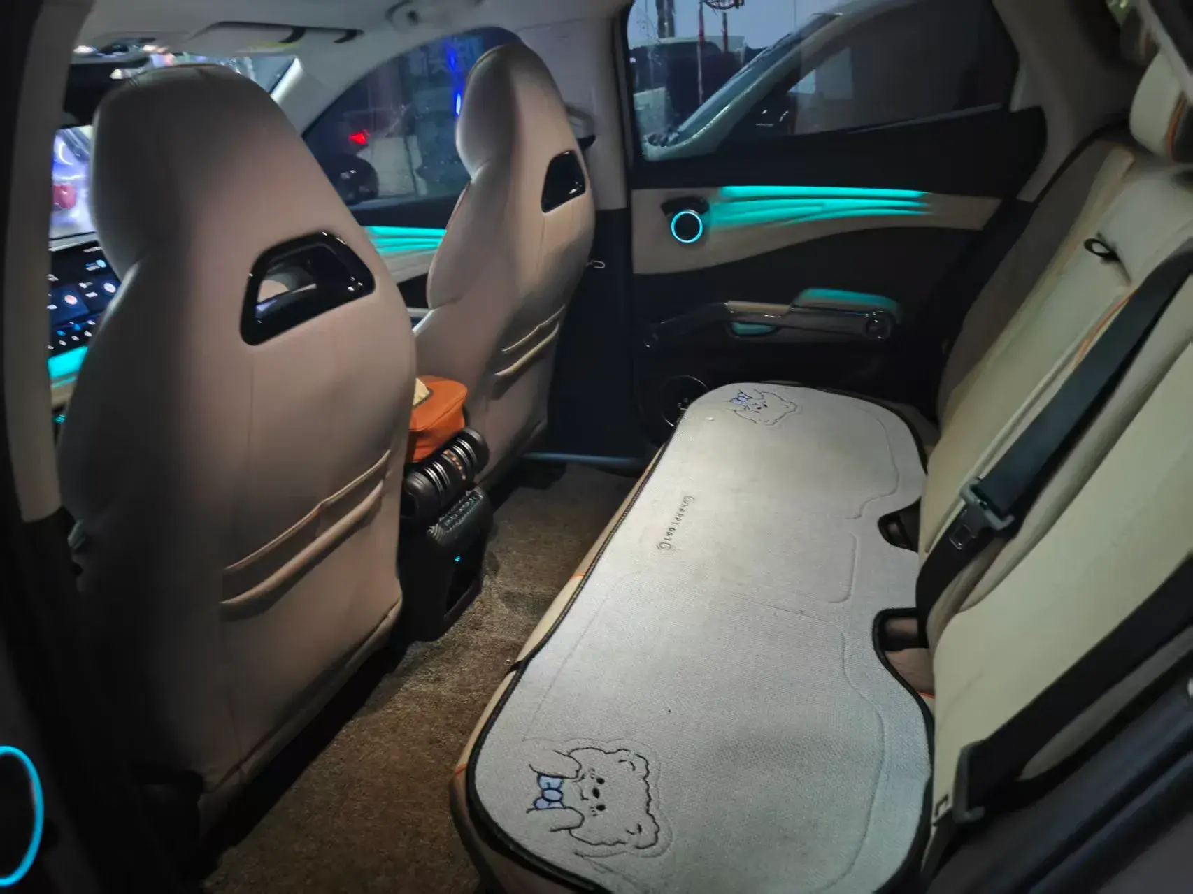 2023 BYD YUAN thumbnail 4