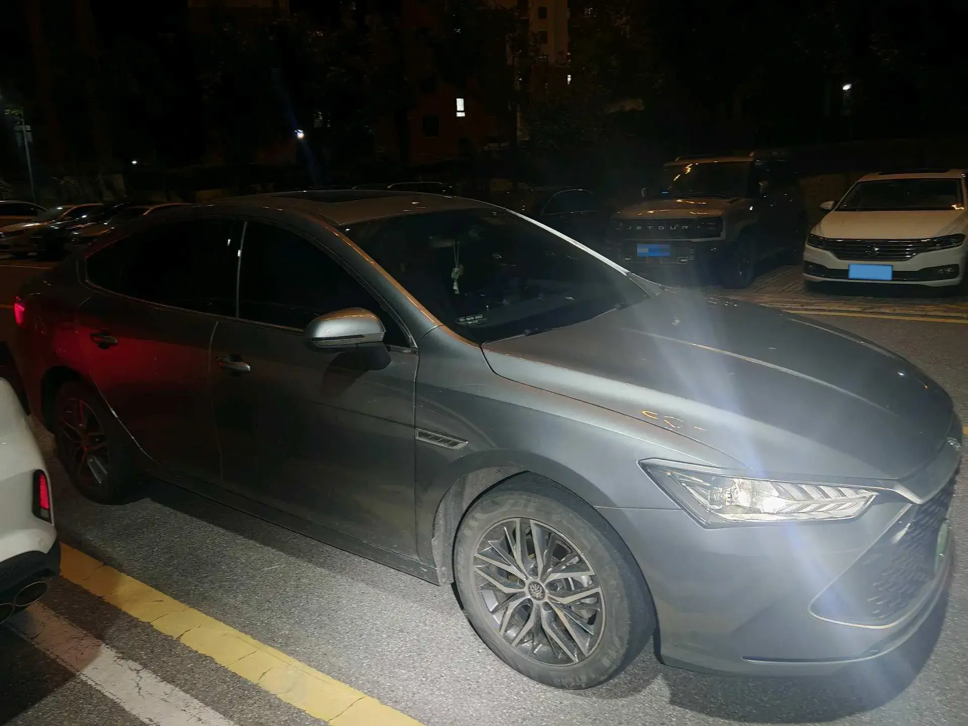 2021 BYD QIN thumbnail 4