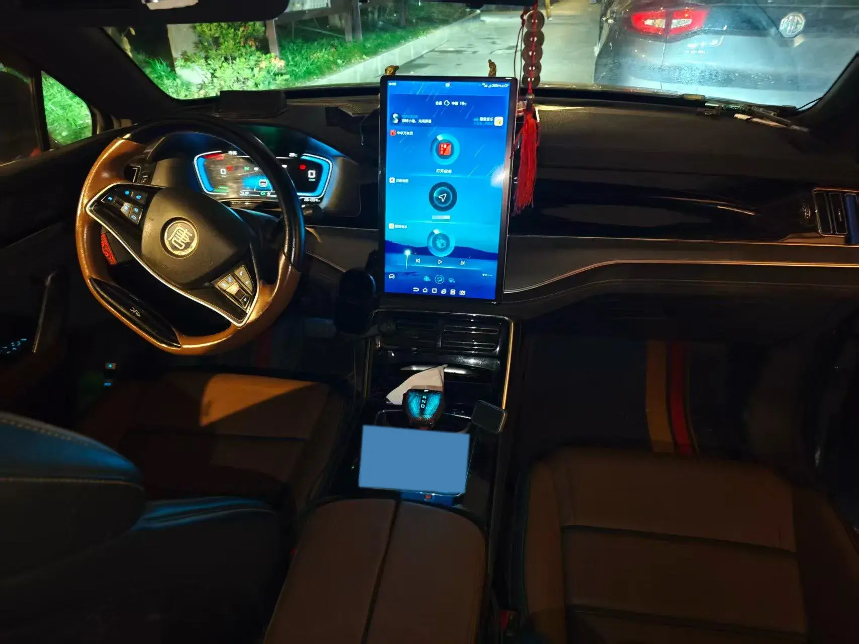 2021 BYD TANG thumbnail 4