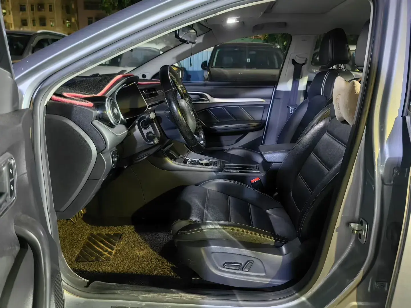 2018 MG 6 thumbnail 4