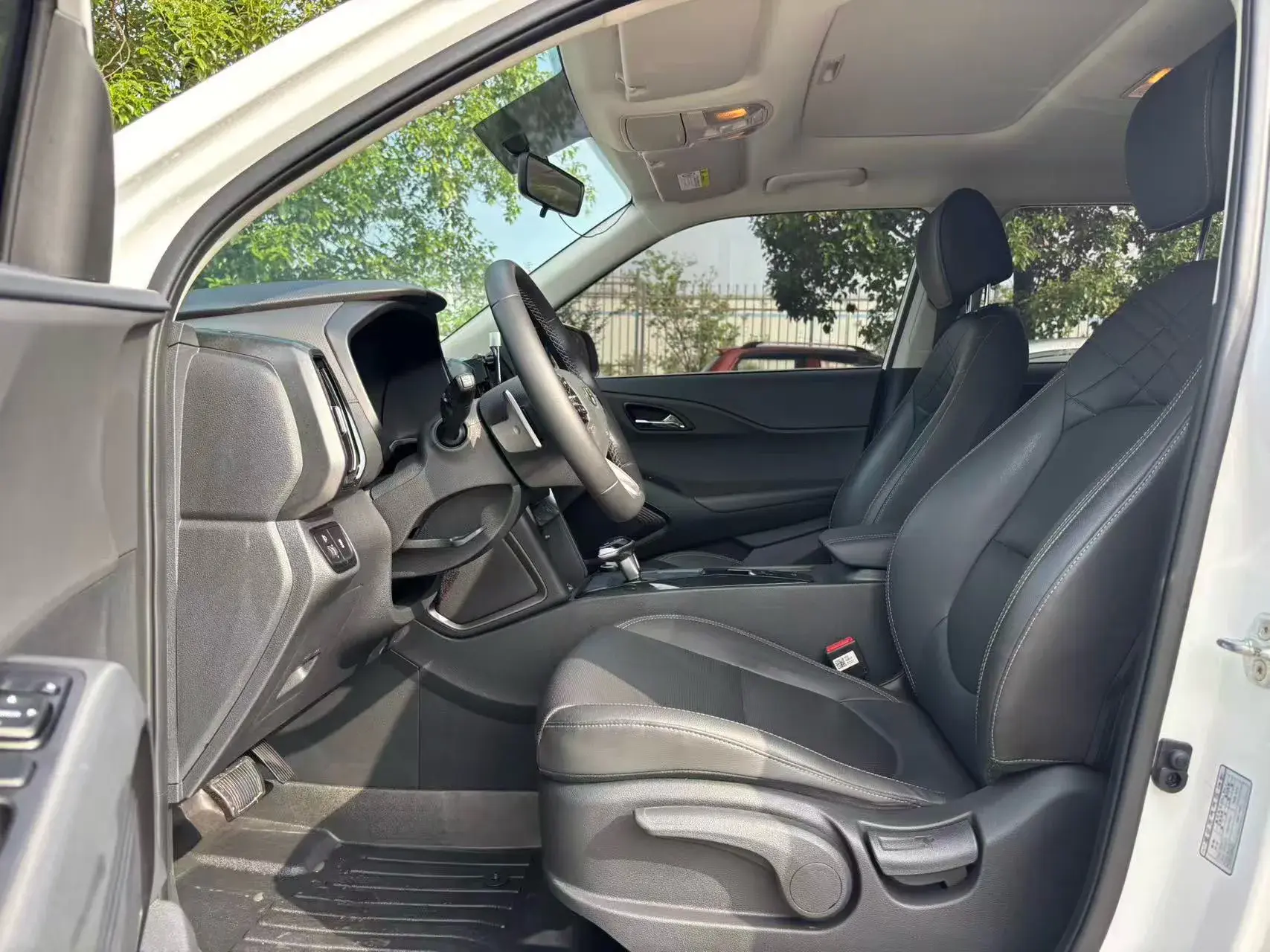 2021 HYUNDAI IX35 thumbnail 4