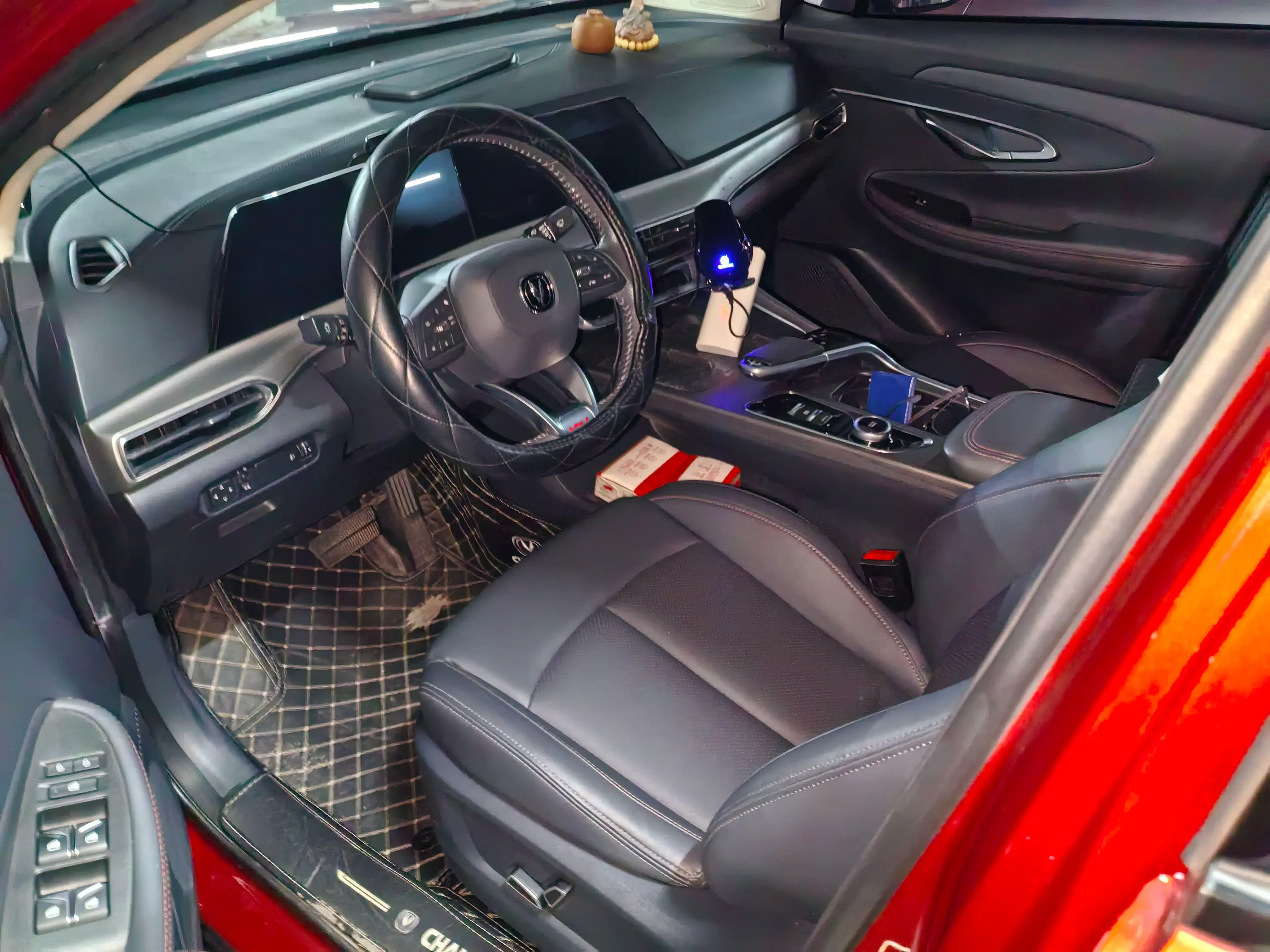 2020 CHANGAN UNI-T thumbnail 3