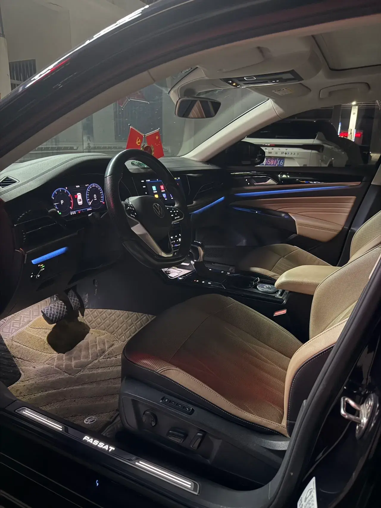 2021 VOLKSWAGEN PASSAT thumbnail 3