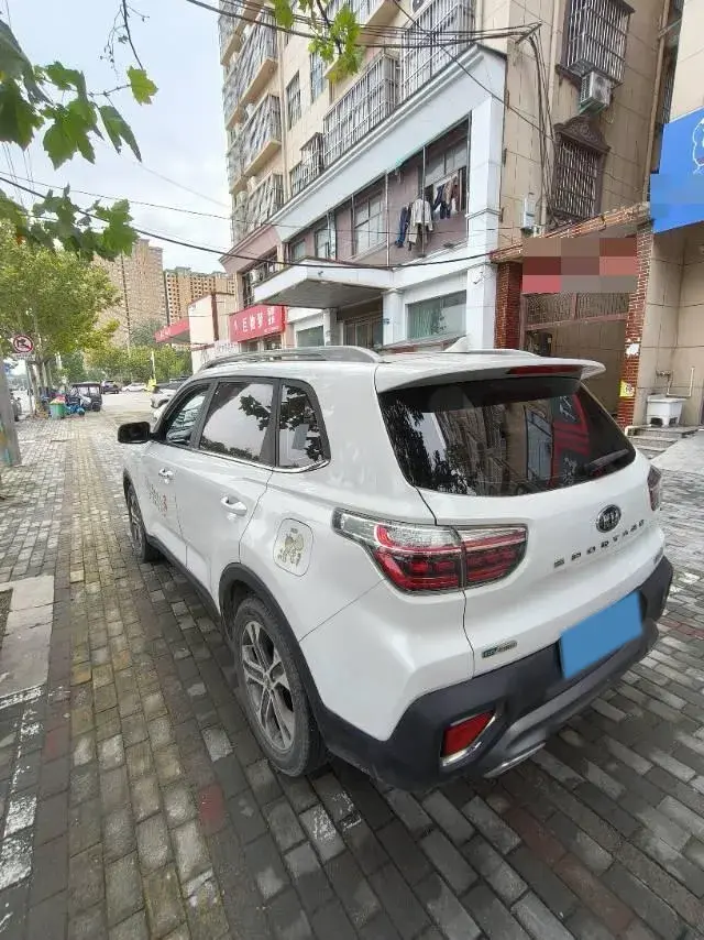 2018 KIA SPORTAGE thumbnail 4