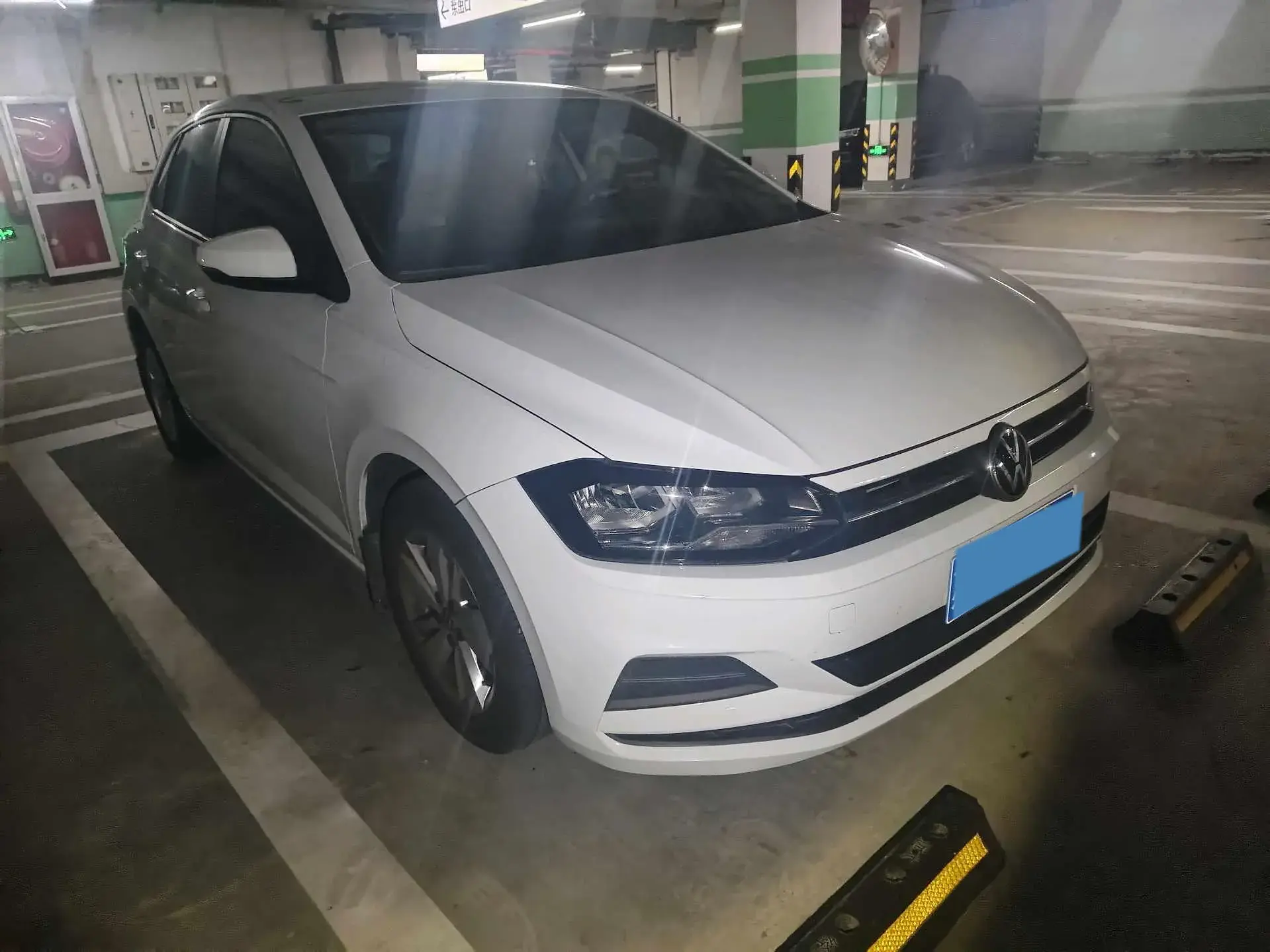 2023 VOLKSWAGEN POLO thumbnail 3