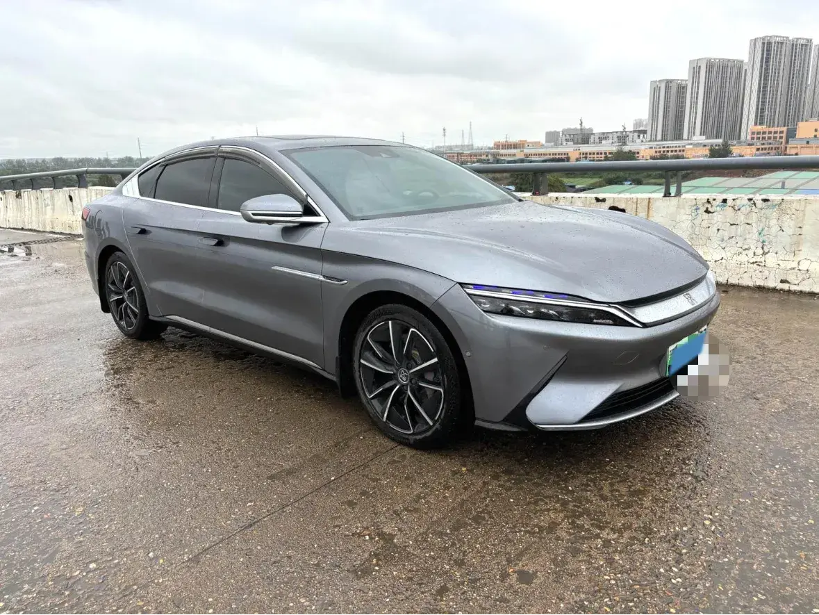 2020 BYD HAN thumbnail 3