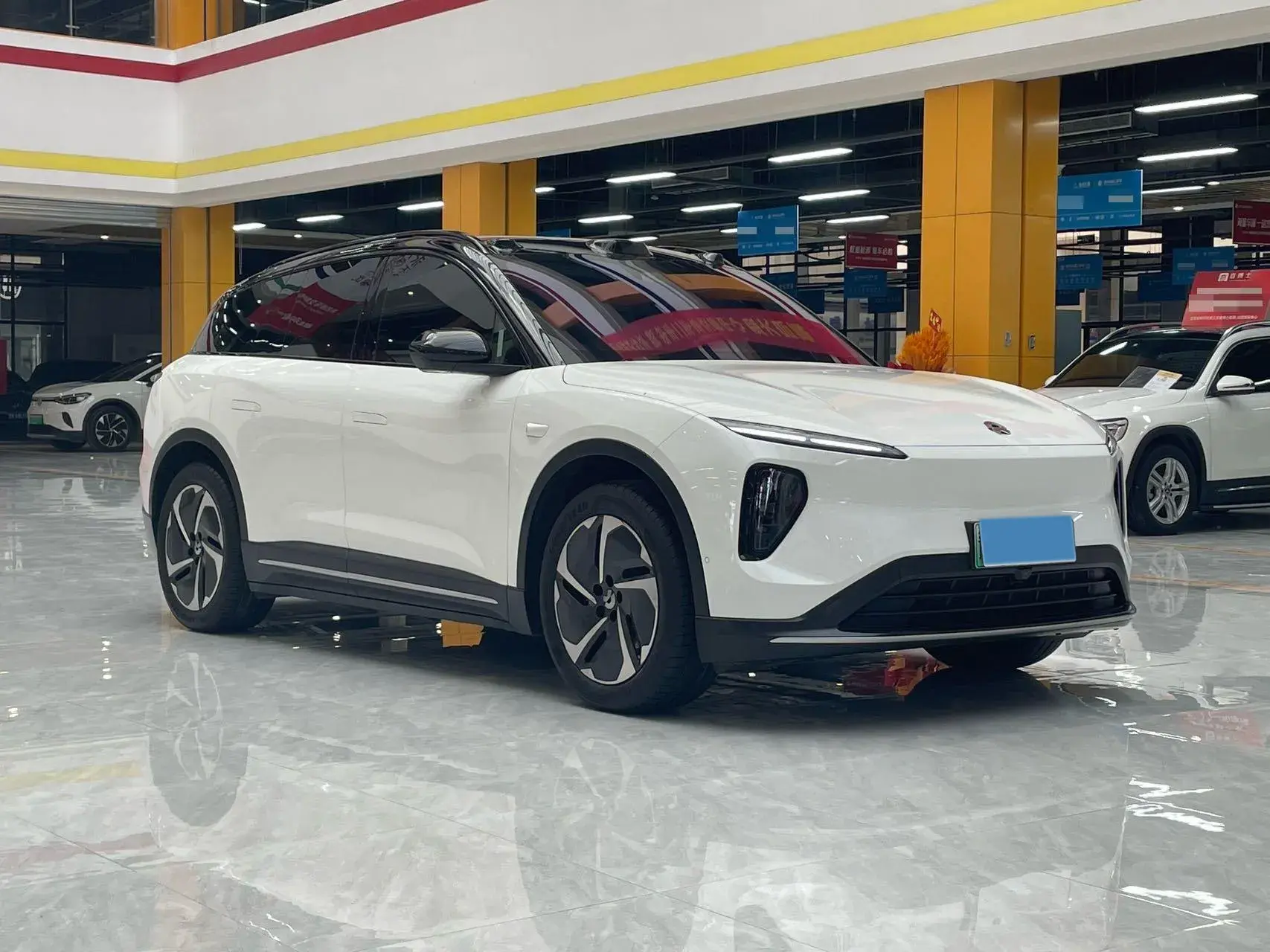 2024 NIO ES6 thumbnail 3