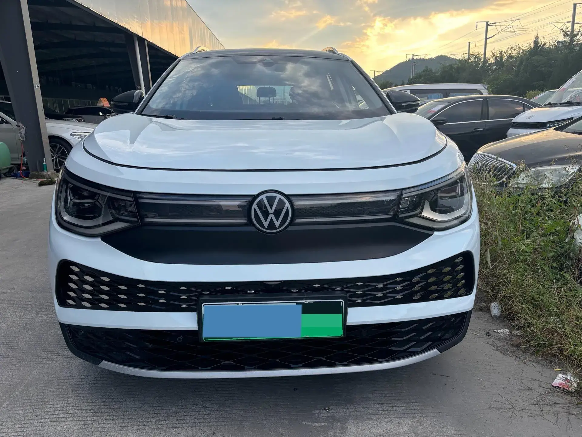 2022 VOLKSWAGEN ID.6 thumbnail 2