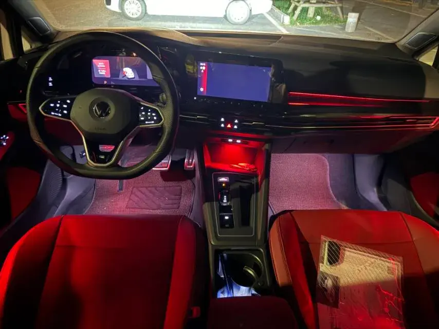 2023 VOLKSWAGEN GOLF thumbnail 4