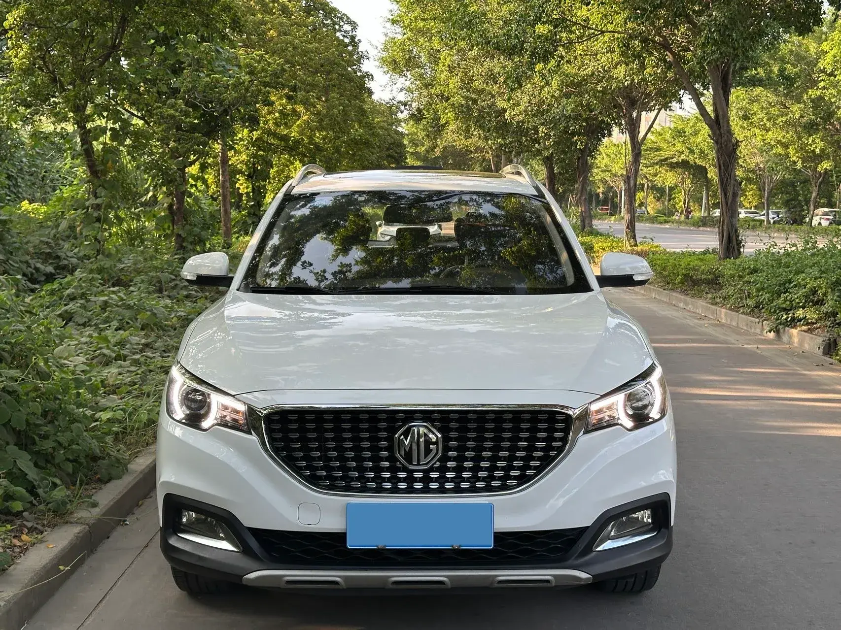 2018 MG ZS thumbnail 2