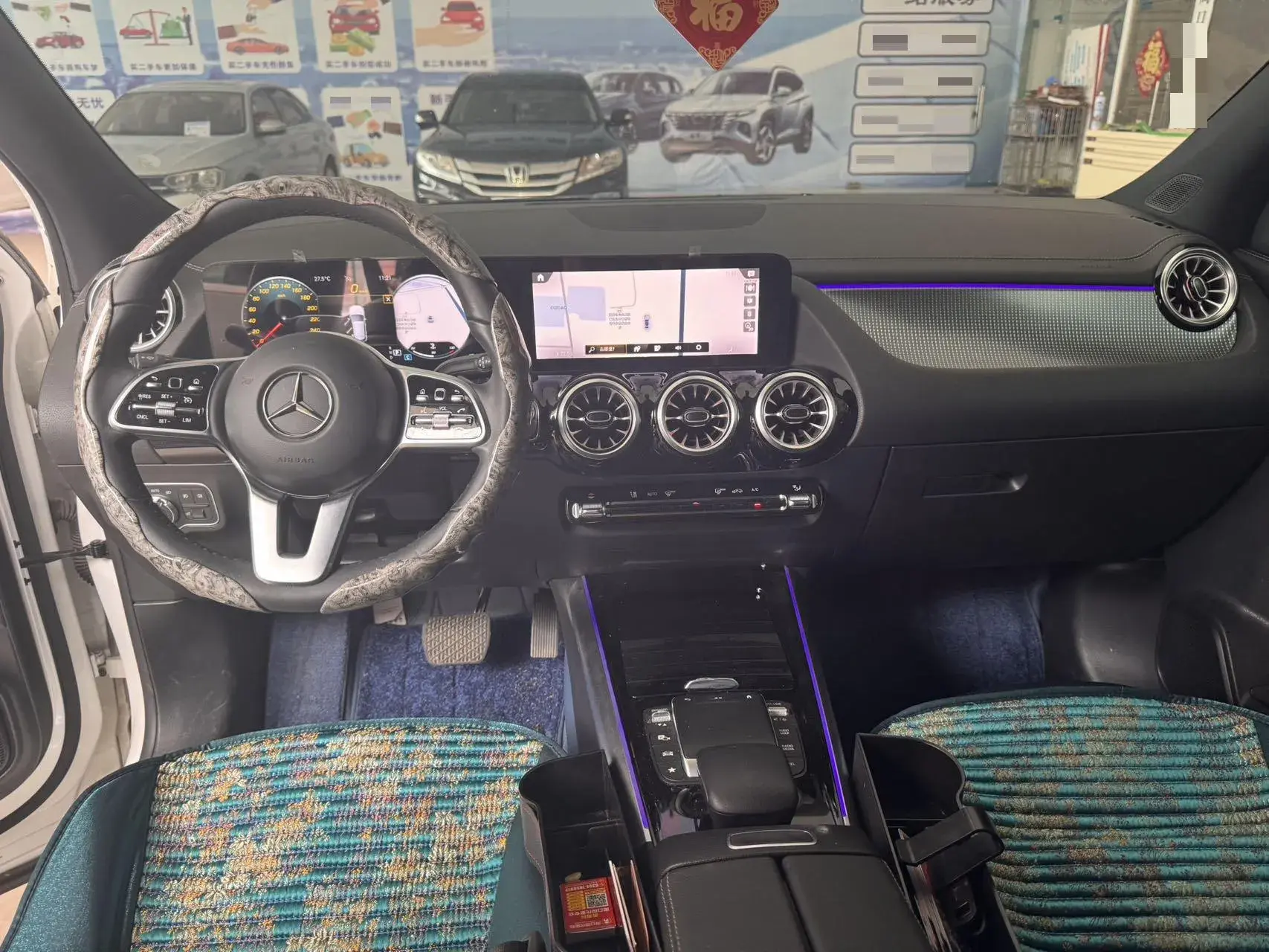 2024 MERCEDES-BENZ GLA thumbnail 4