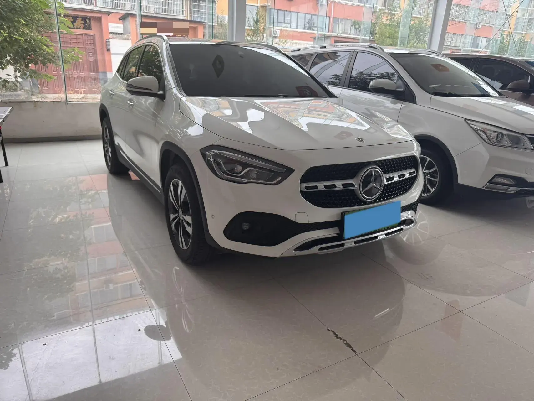 2024 MERCEDES-BENZ GLA thumbnail 2