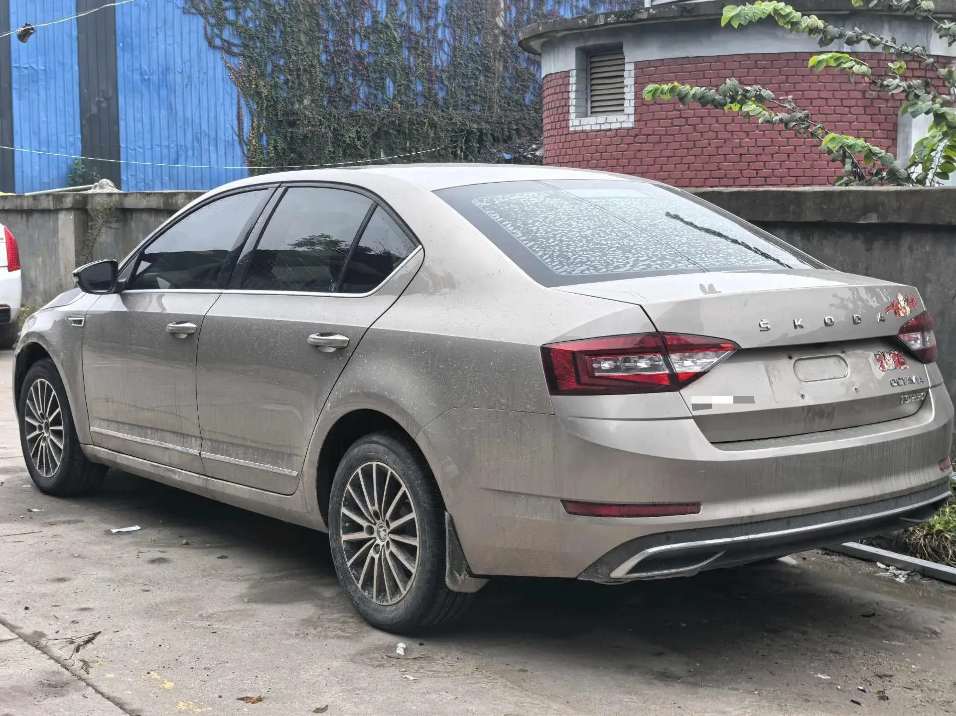 2019 SKODA OCTAVIA thumbnail 3
