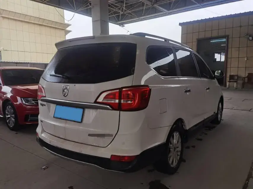 2016 BAOJUN 730 thumbnail 4