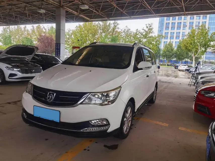 2016 BAOJUN 730 view 1