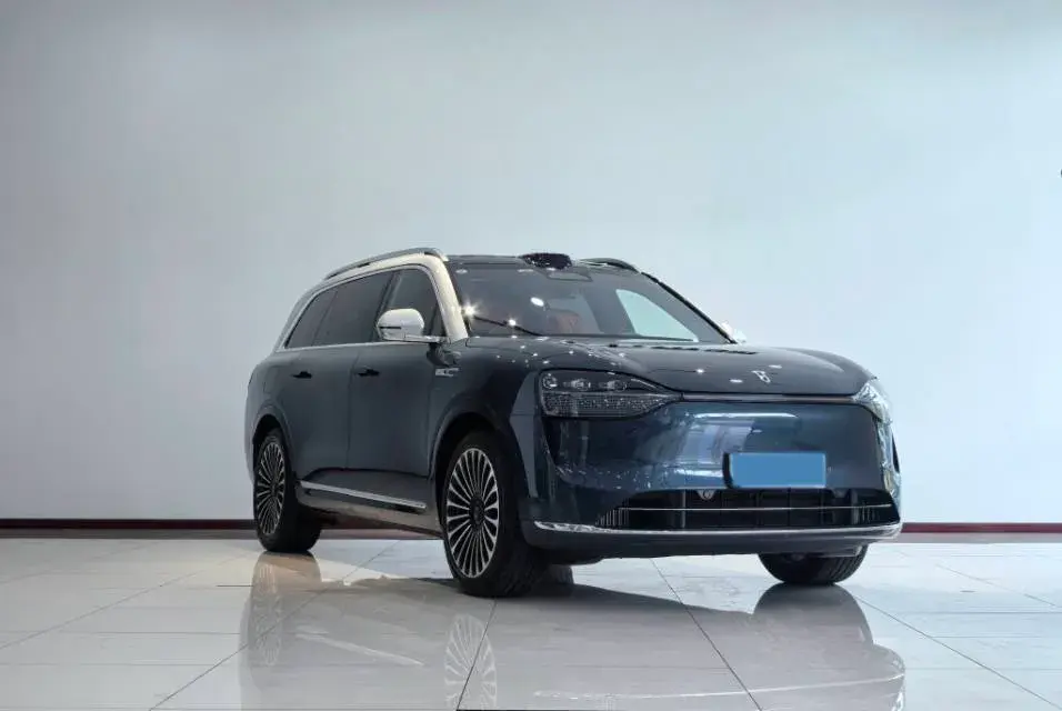 2024 AITO AITO thumbnail 3