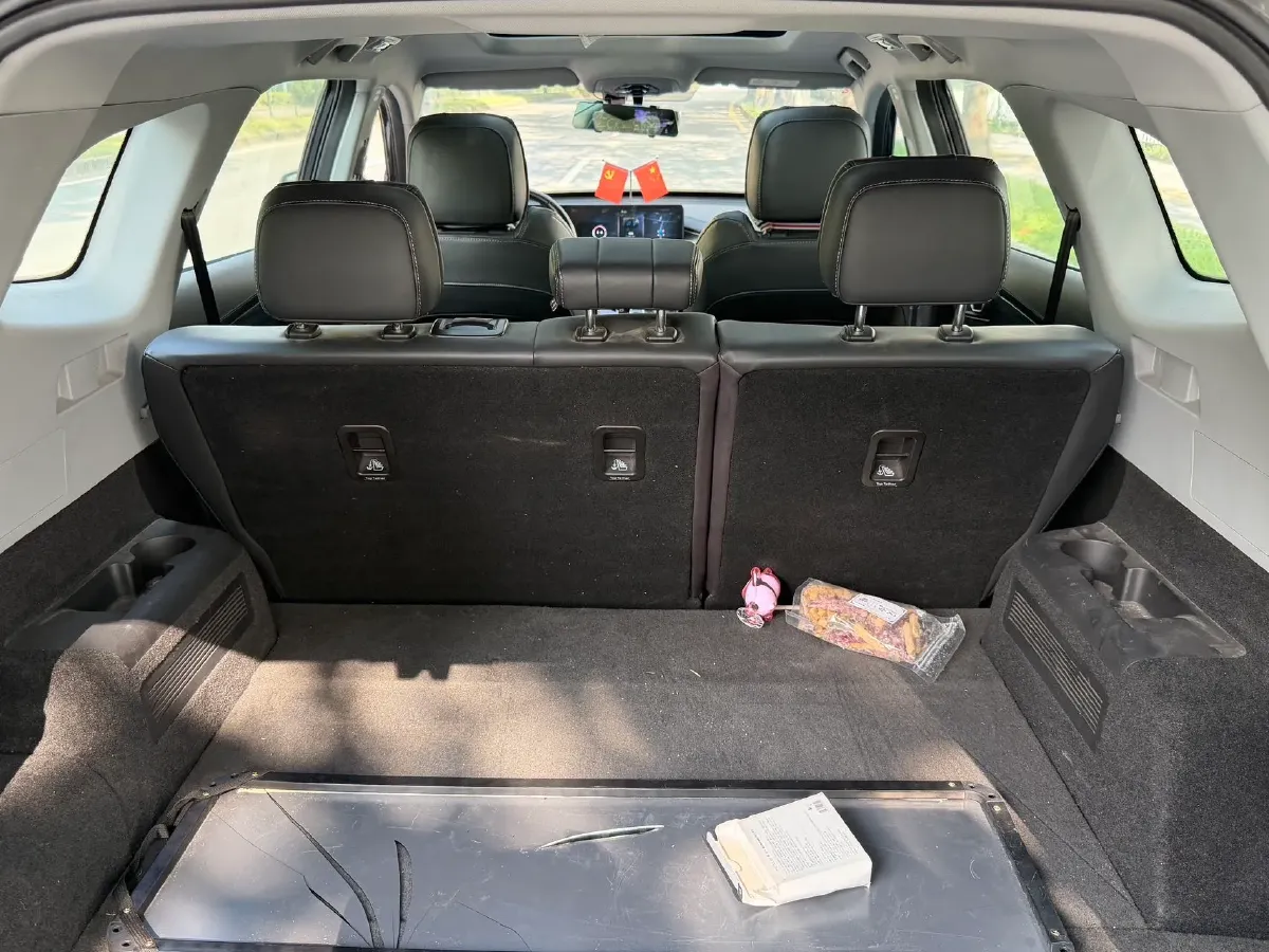 2022 Chery Tiggo 8 Plus e+ 1.5T 156HP L4 3DHT PHEV 19.27KWH,autocango,china used car exporter,china ev exporter,chinese used car exporter,chinese used ev exporter