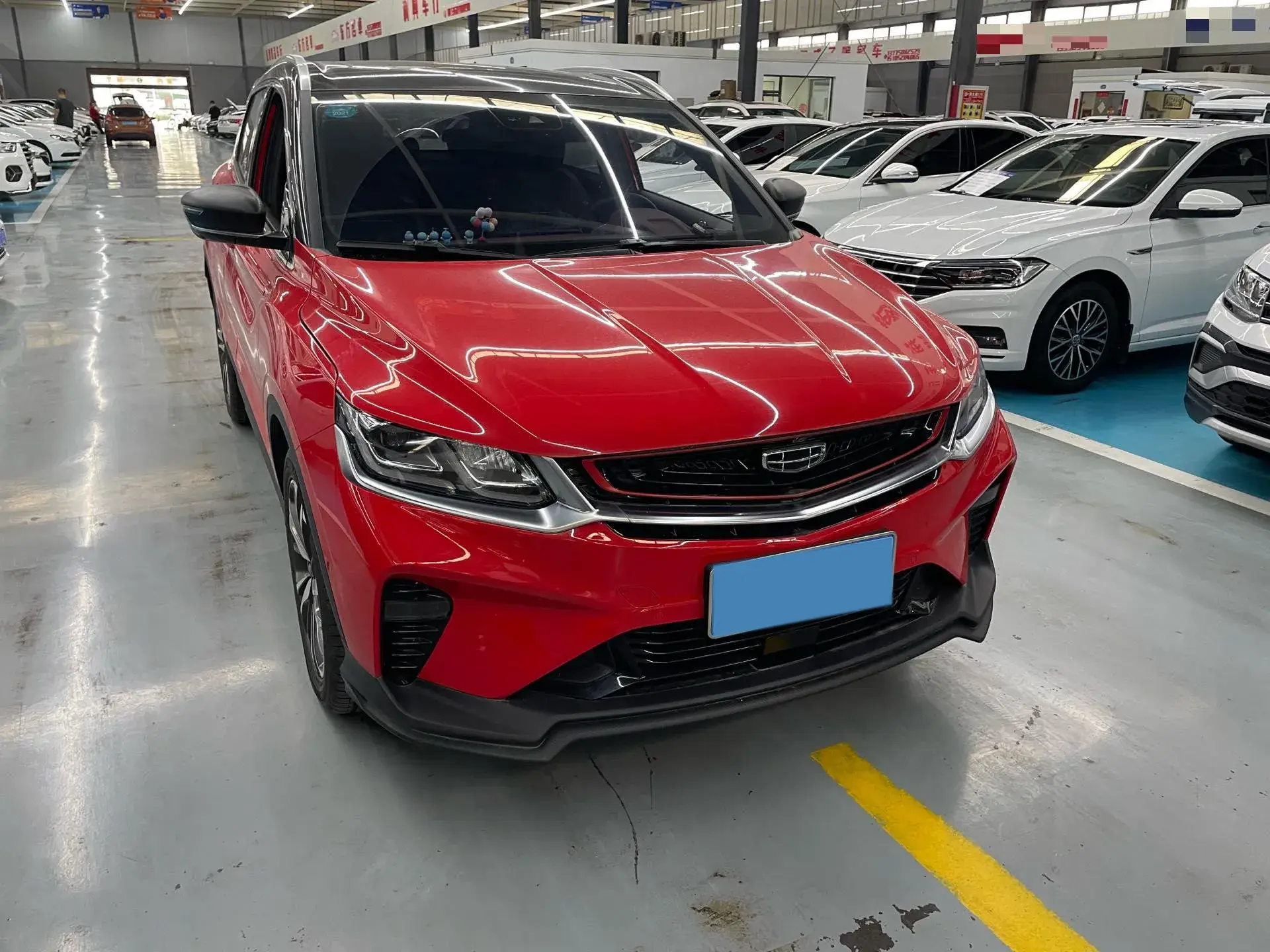 2019 GEELY COOLRAY thumbnail 2