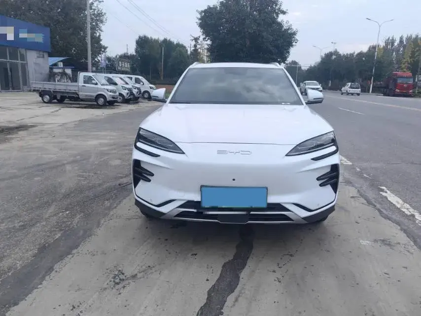 2023 BYD SONG thumbnail 2