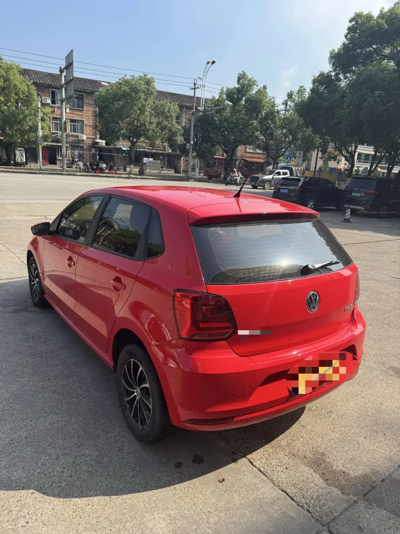 2016 VOLKSWAGEN POLO thumbnail 4