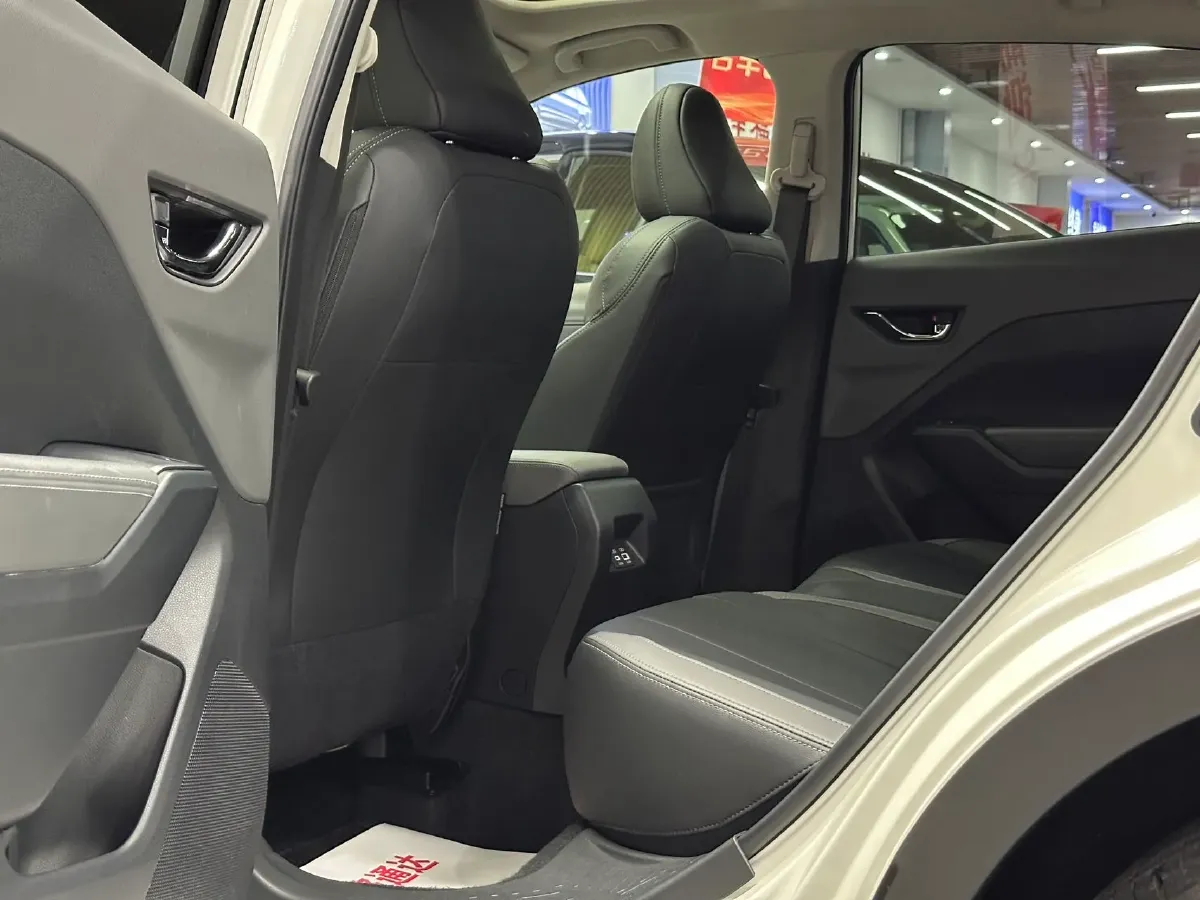 2024 Subaru Crosstrek 2.5L 169HP H4 CVT,autocango,china used car exporter,china ev exporter,chinese used car exporter,chinese used ev exporter