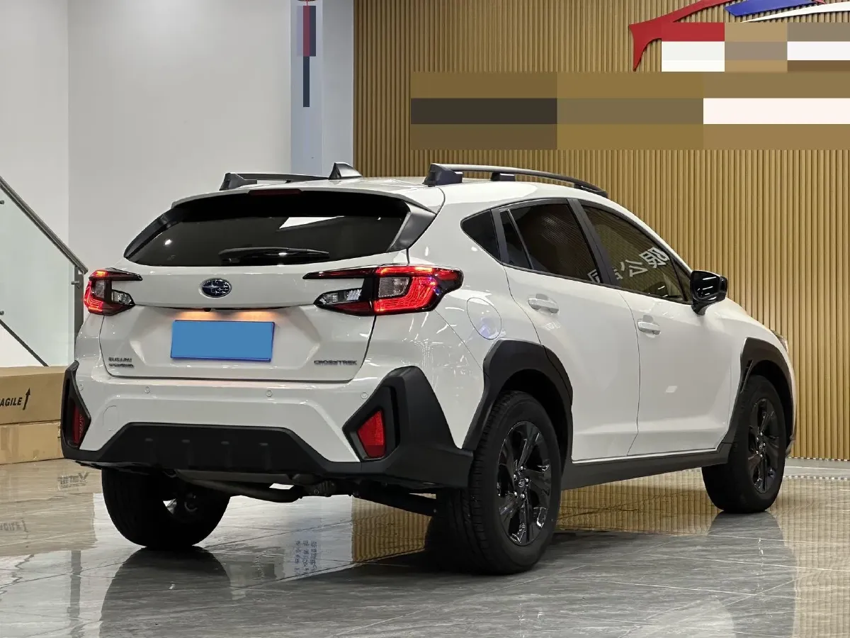 2024 Subaru Crosstrek 2.5L 169HP H4 CVT,autocango,china used car exporter,china ev exporter,chinese used car exporter,chinese used ev exporter
