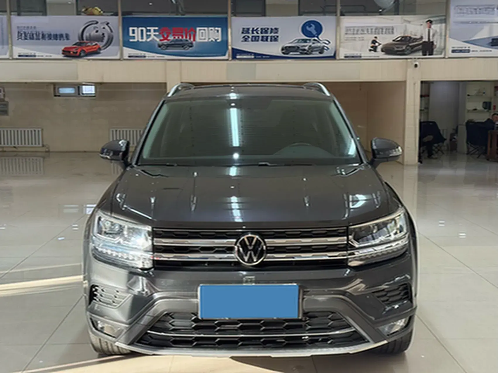 2021 VOLKSWAGEN THARU thumbnail 2