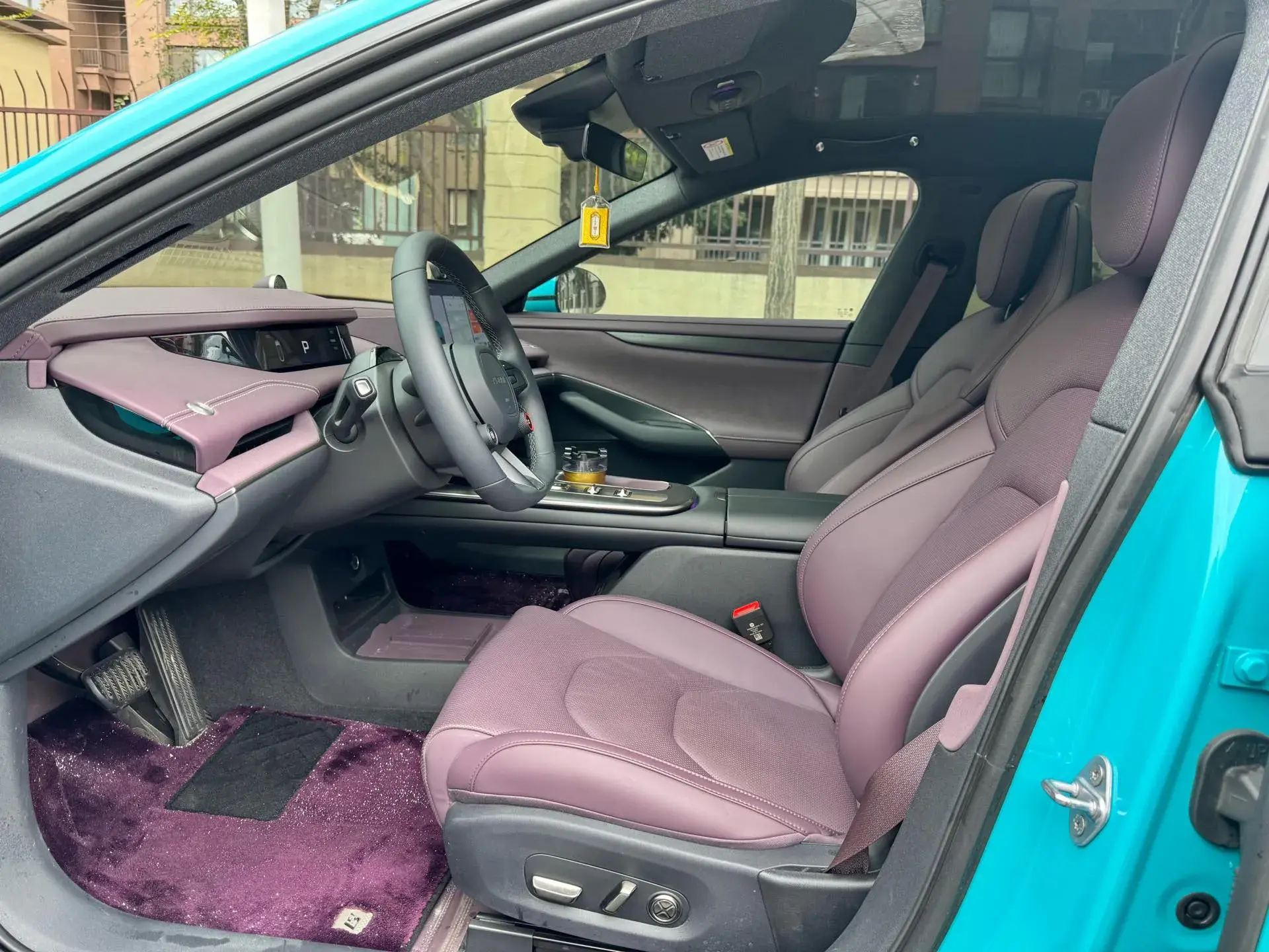 2024 MI SU7 thumbnail 4