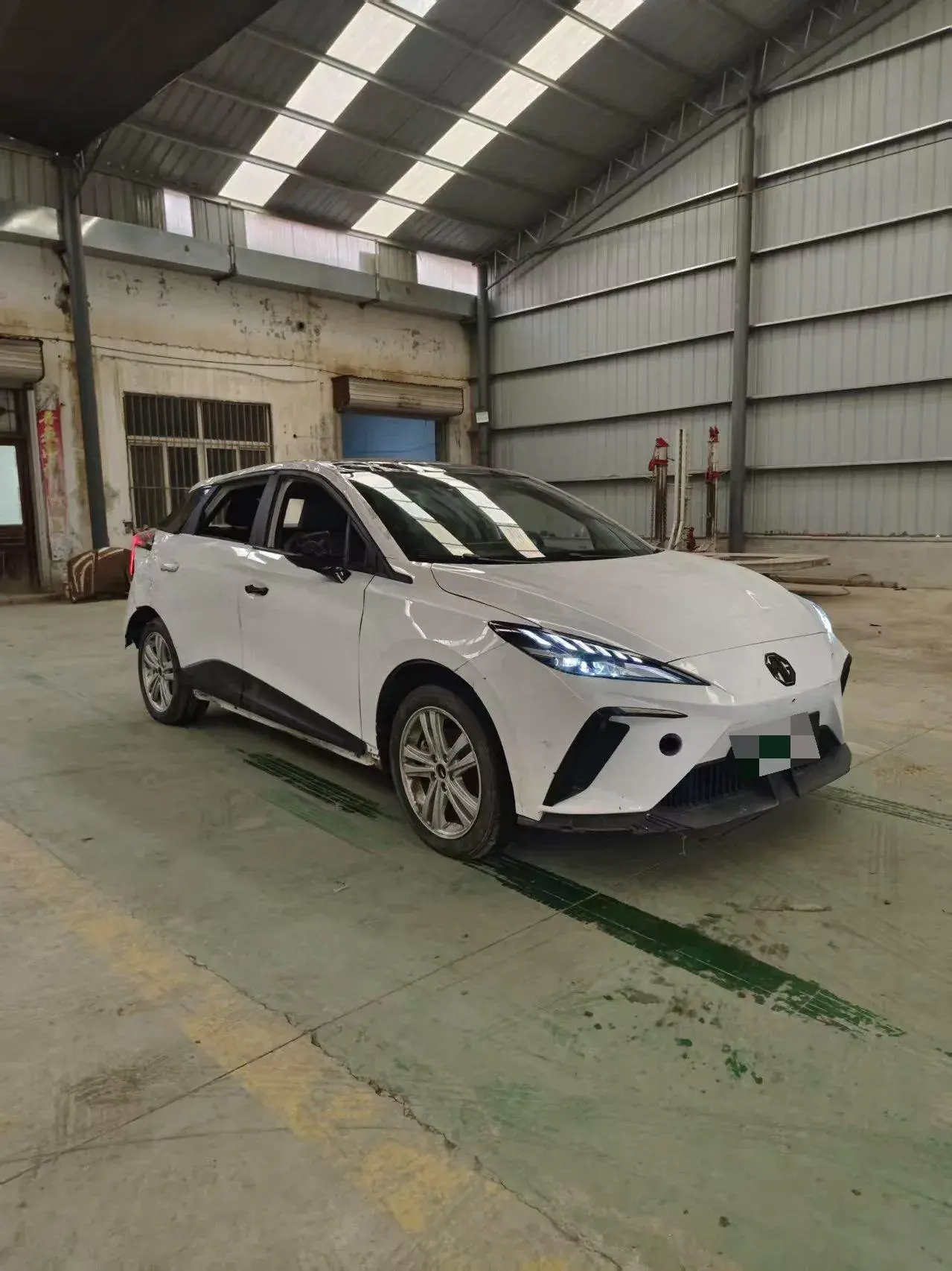 2022 MG MG4 thumbnail 3