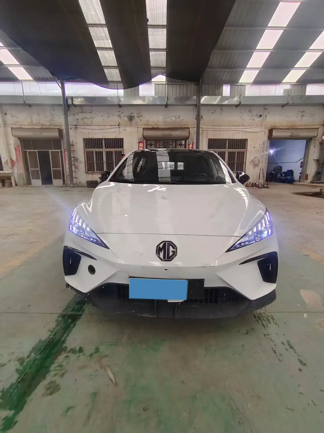 2022 MG MG4 thumbnail 2