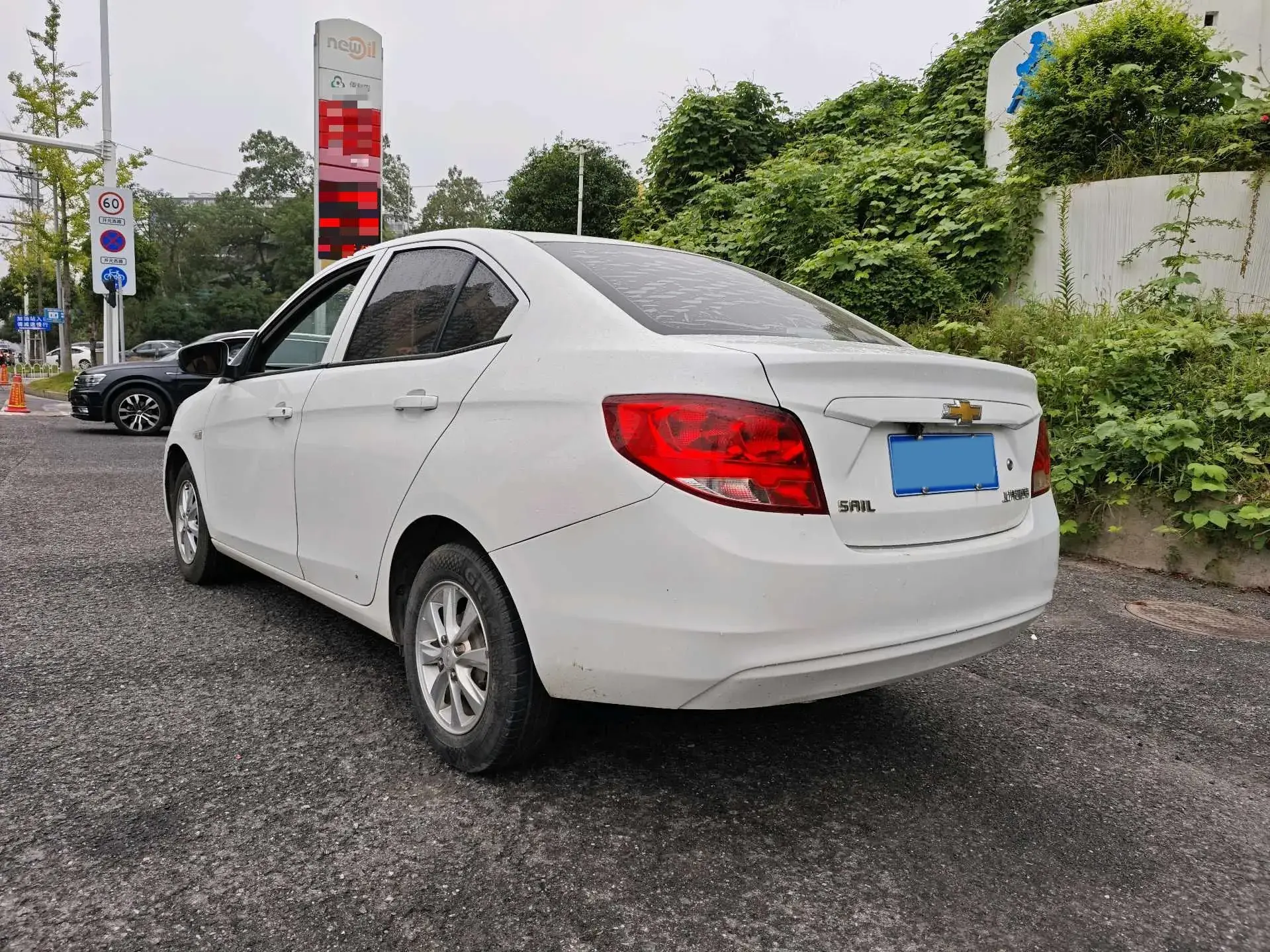 2018 CHEVROLET SAIL thumbnail 3