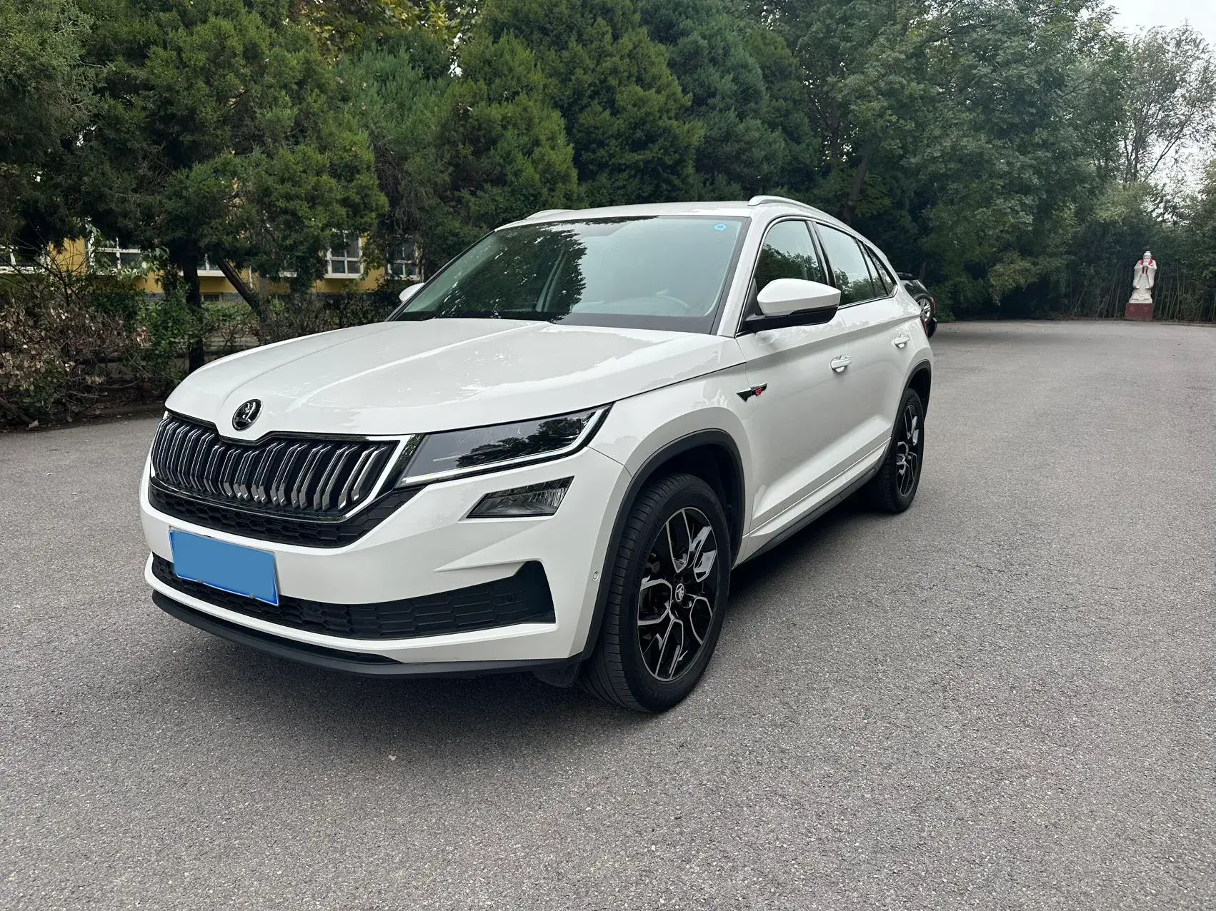 2019 SKODA KODIAK view 1