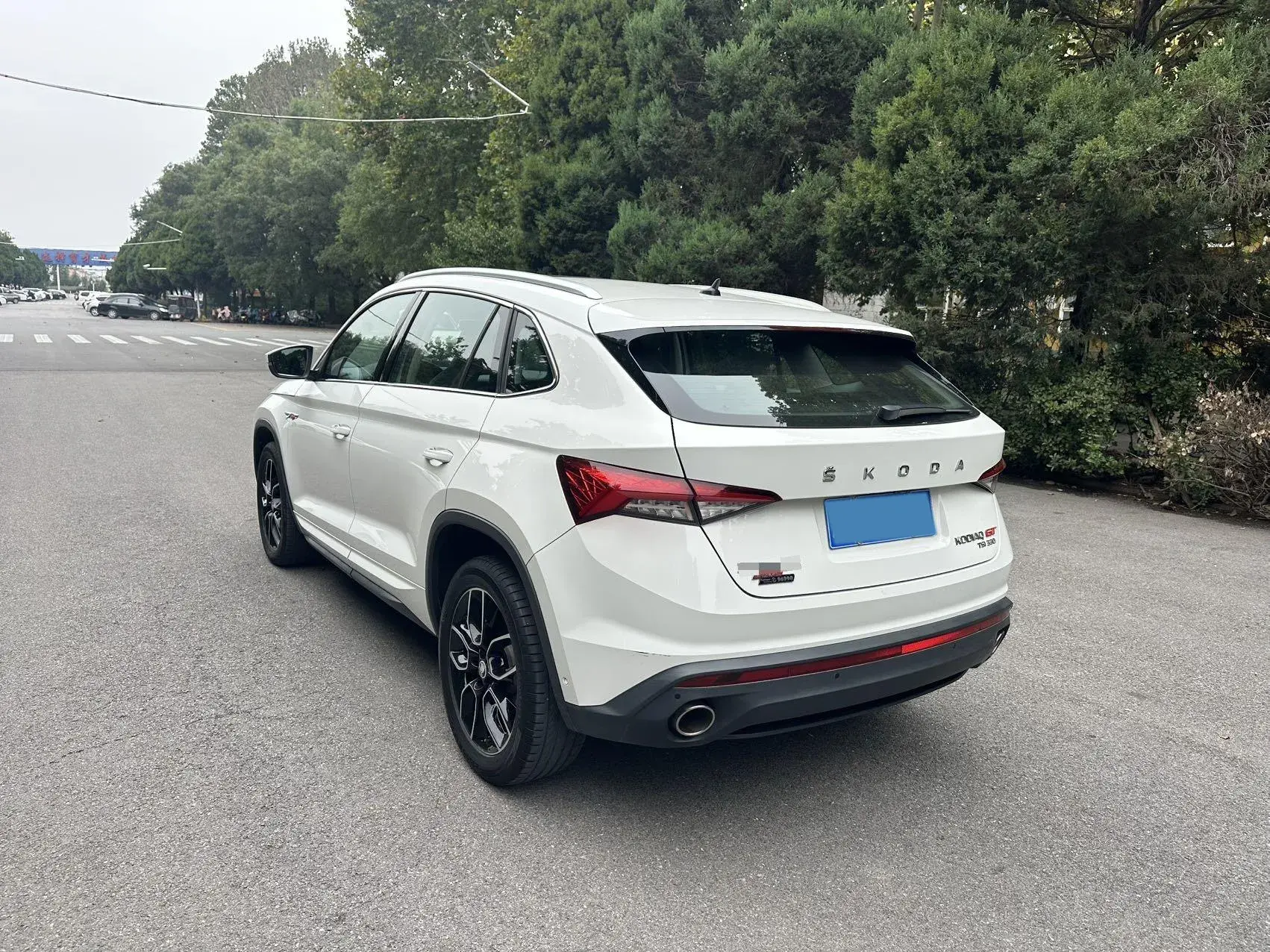 2019 SKODA KODIAK thumbnail 4