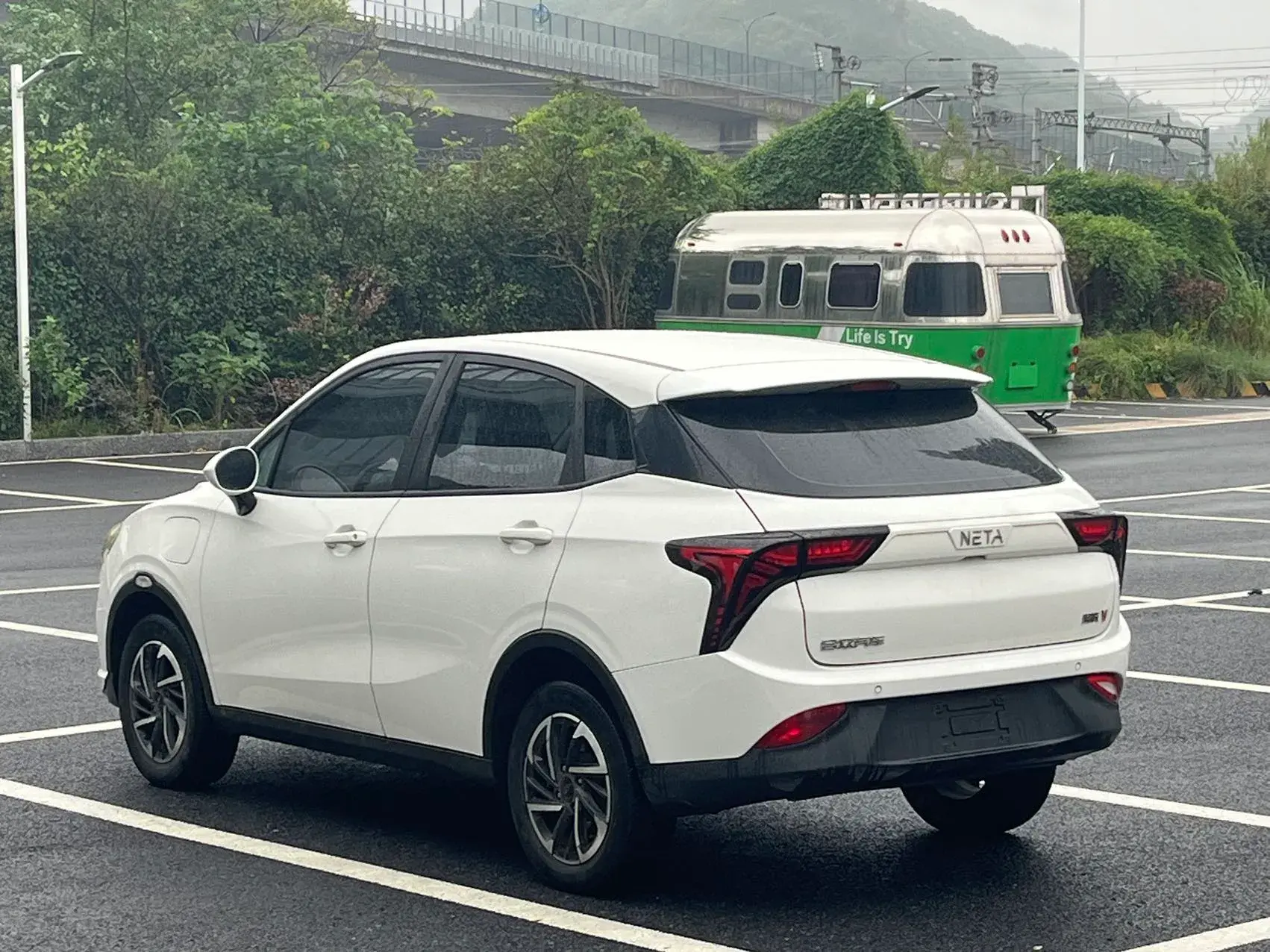 2021 NETA V thumbnail 4