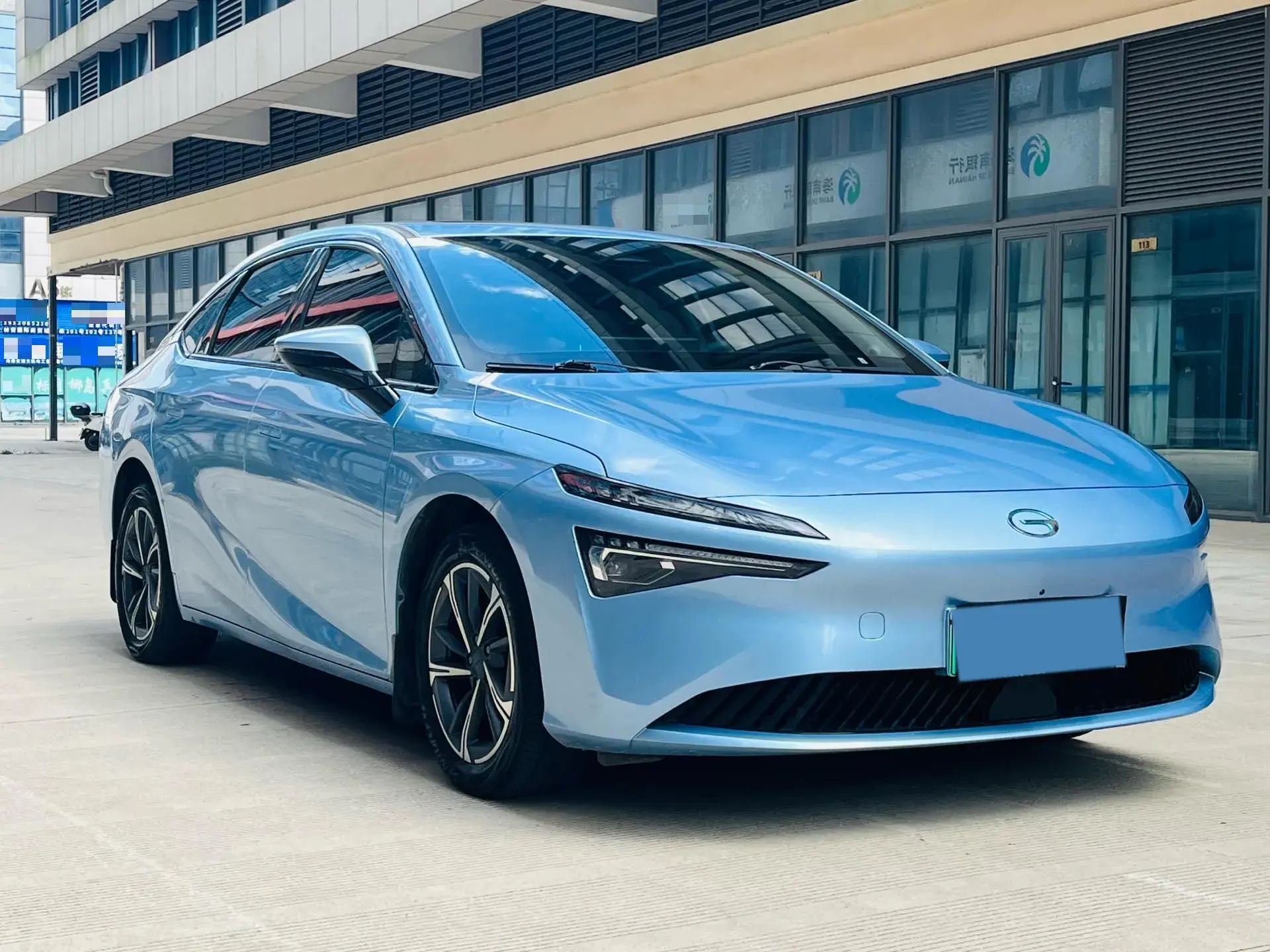 2024 AION AION thumbnail 3