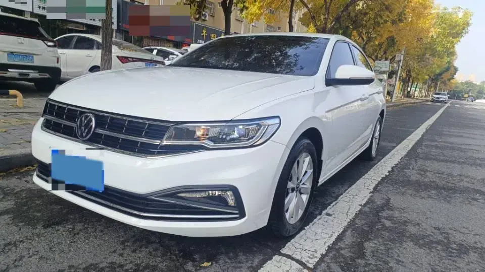 2021 VOLKSWAGEN BORA view 1