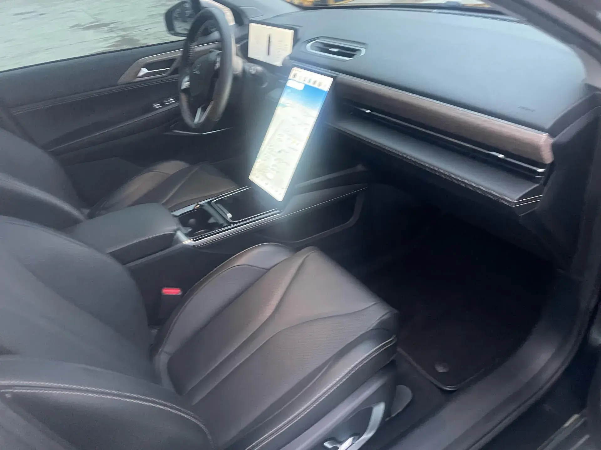 2022 XPENG P5 thumbnail 4