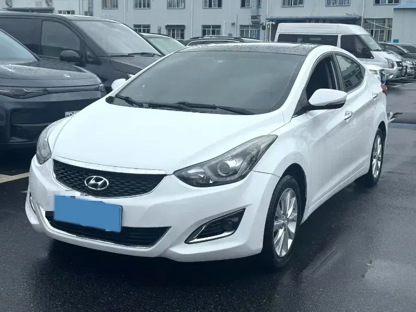2016 HYUNDAI ELANTRA view 1