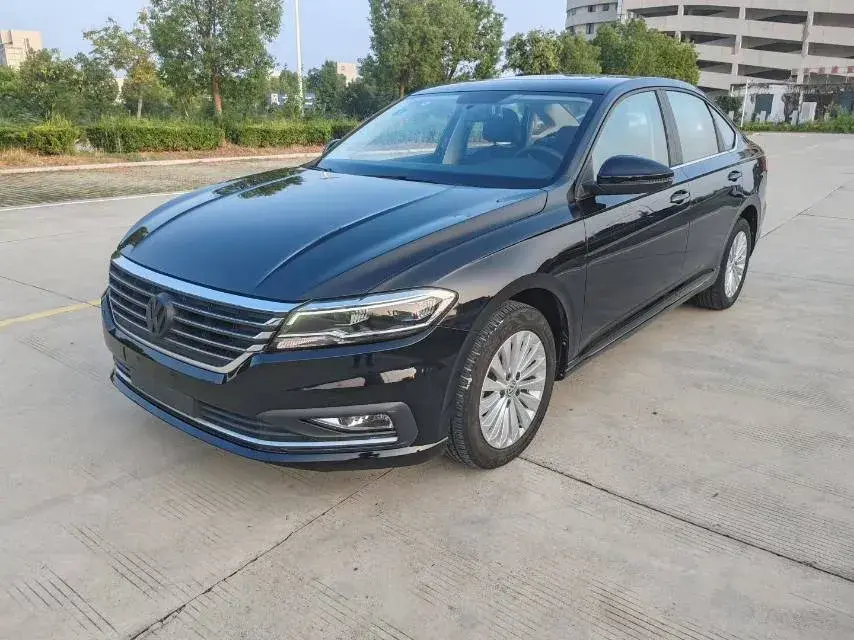 2019 VOLKSWAGEN LAVIDA view 1