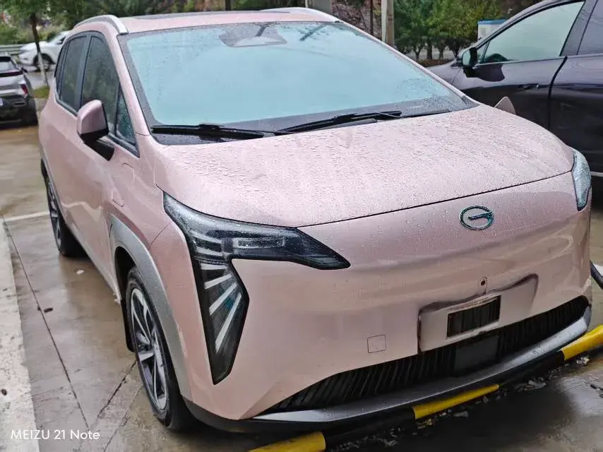 2023 AION Y thumbnail 2