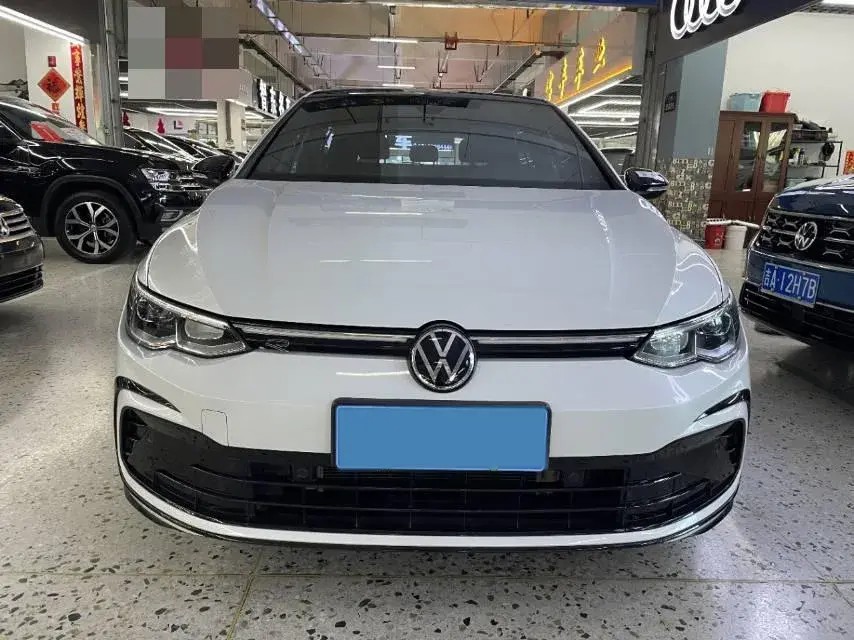 2021 VOLKSWAGEN GOLF thumbnail 2
