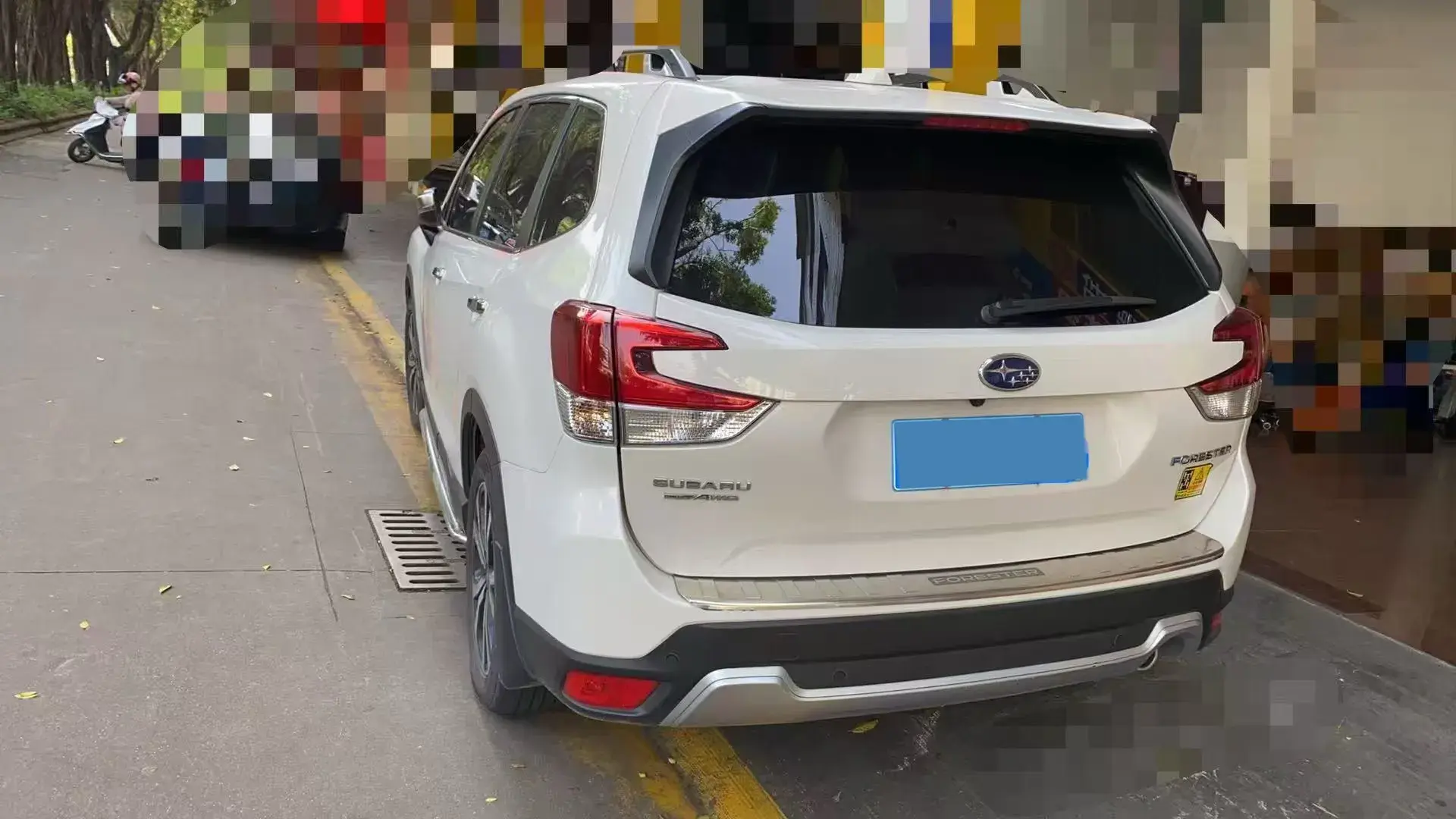 2021 SUBARU FORESTER thumbnail 2