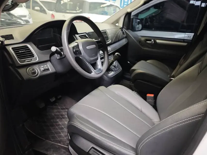 2023 MAXUS G10 thumbnail 3