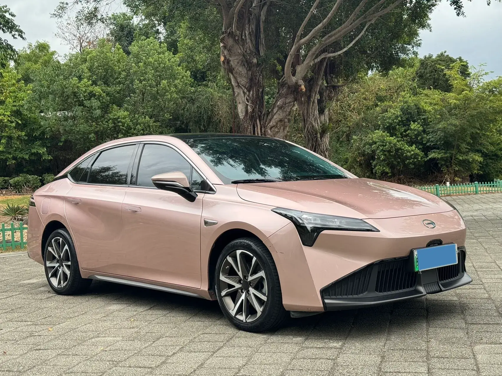 2022 AION S thumbnail 3